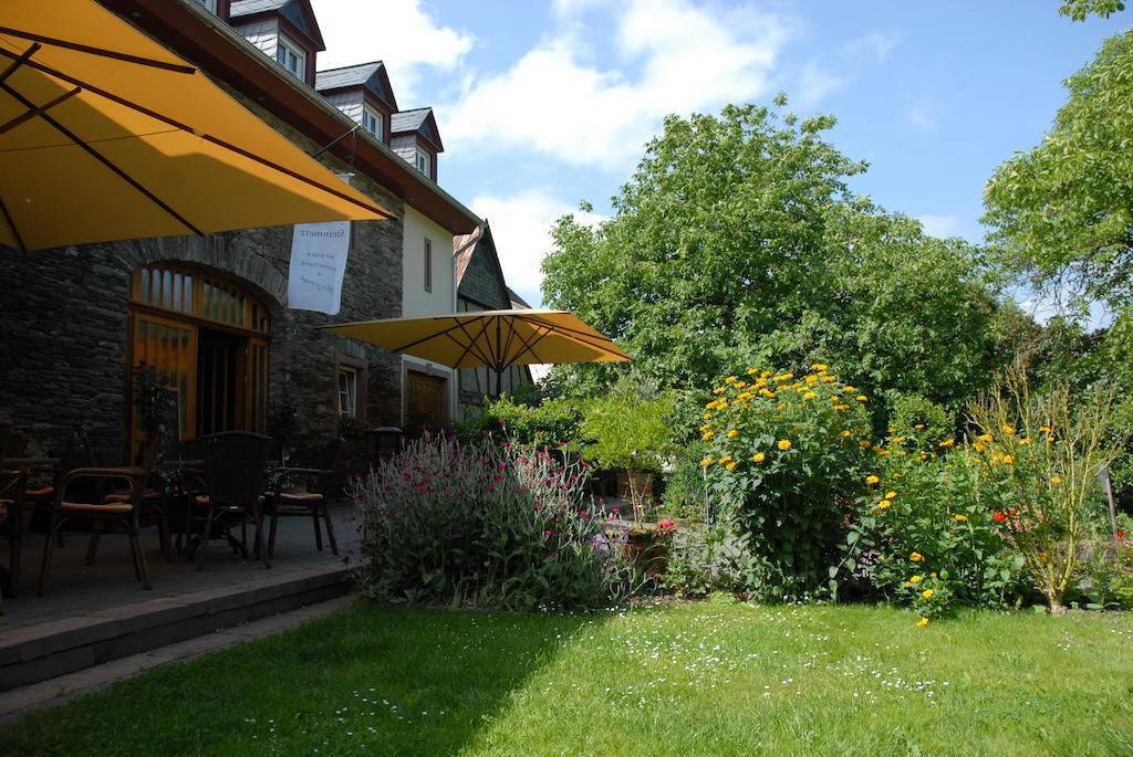 Juffer Flair Restaurant Gaestehaus Brauneberg Esterno foto