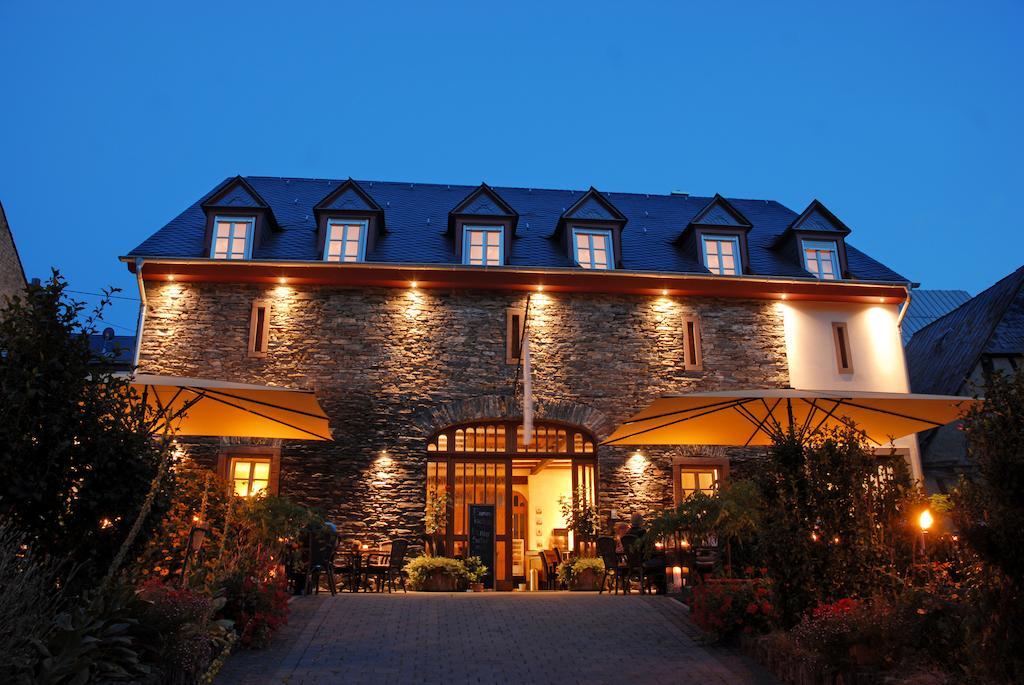 Juffer Flair Restaurant Gaestehaus Brauneberg Esterno foto